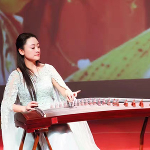 女人脱精光让男人桶
