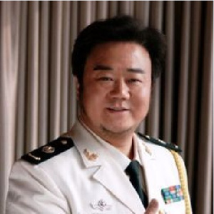 女人脱精光让男人桶
