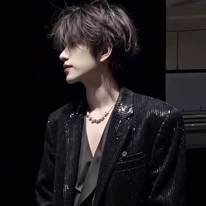 女人脱精光让男人桶
